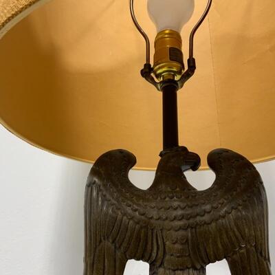 .142. VINTAGE | Amber Glass Eagle Lamp