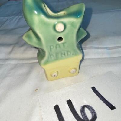 Lot 161- Vintage Wall Pocket knife holder
