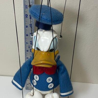 Vintage Bob Baker Feisty Donald Duck Marionette Puppet with Stand #112 **Damaged but Repairable**