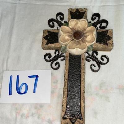 Lot 167 - Cross Decor