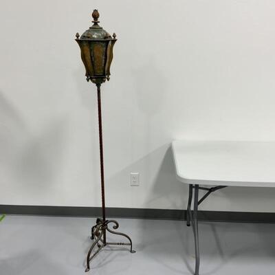 .145. ANTIQUE | Indoor Street Floor Lamp 