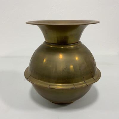 .147. VINTAGE | Spittoon | Hannibal and St Joseph Railroad | Reproduction