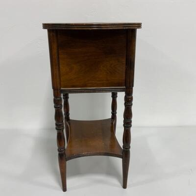 .153. VINTAGE | Smoking Stand