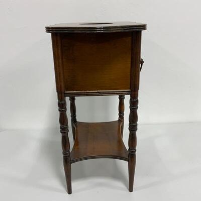 .153. VINTAGE | Smoking Stand