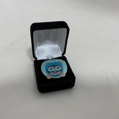 .159. VINTAGE | Barbara Lavallee | Enamel Pin 