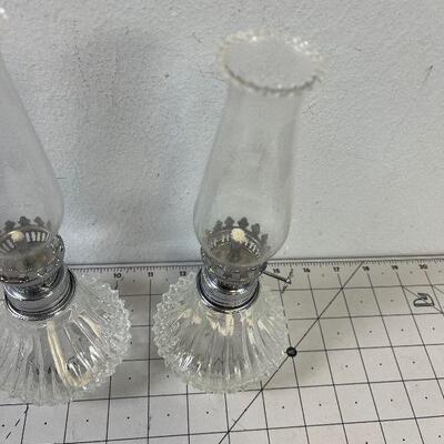 #204 2 Clear oil Lamps - never been used 