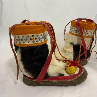 .165. VINTAGE | Native Alaskan Made | Mukluks | 1952 