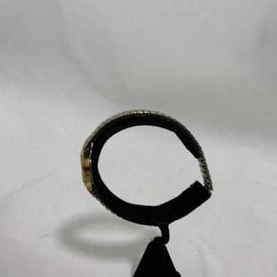 .169. VINTAGE | Two Womenâ€™s Wrist Watches | Carriage | Pulsar