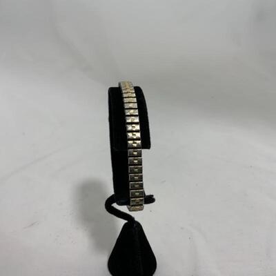 .169. VINTAGE | Two Womenâ€™s Wrist Watches | Carriage | Pulsar