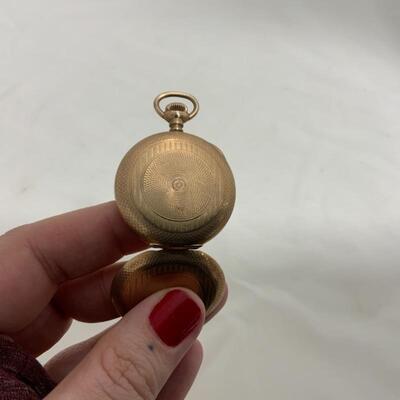 .170. ANTIQUE | HAMPDEN | Womenâ€™s Lapel Watch | 1918