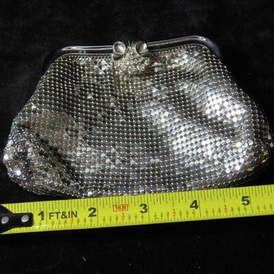 Silver whiting and davis clutch