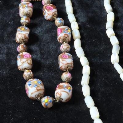 Wedding cake necklace and glass beads necklace 
