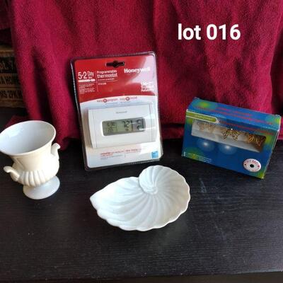 Lot 016  Thermostat, Butterfly lights, Knick Knacks