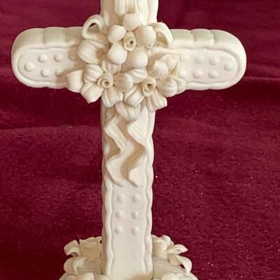 Lot 173 - Religious items