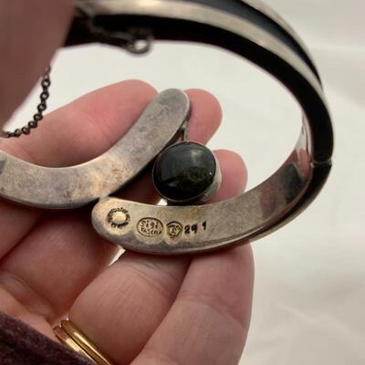.176. STERLING | Unique Dual Rotating Stones Bracelet | 69g