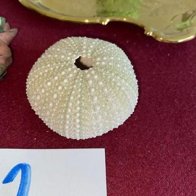 Lot 192 -  assorted items
