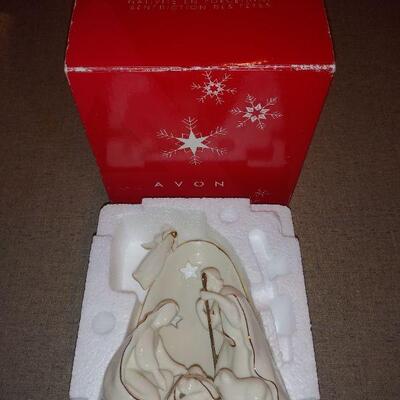 Avon "Christmas Blessings" White and gold nativity