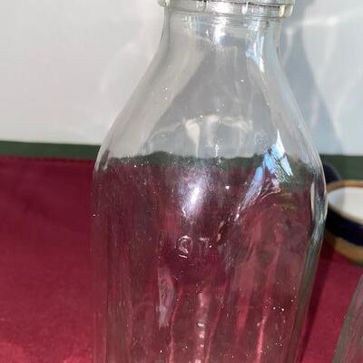 Lot 200- Vintage Milk Bottles, Meadow Gold