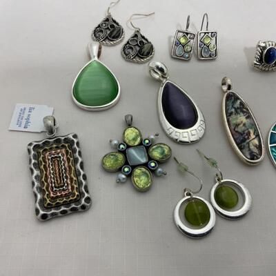 .190. MODERN | Lia Sophia Jewelry and More