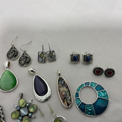 .190. MODERN | Lia Sophia Jewelry and More