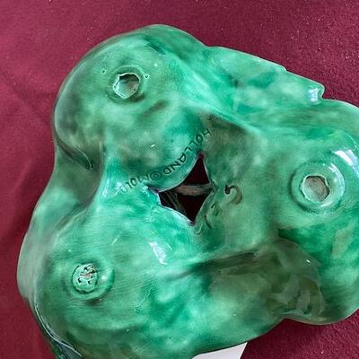 Lot 205- Flower 3 dish