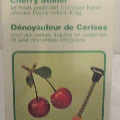 #7 Glass brand Cherry Stoner