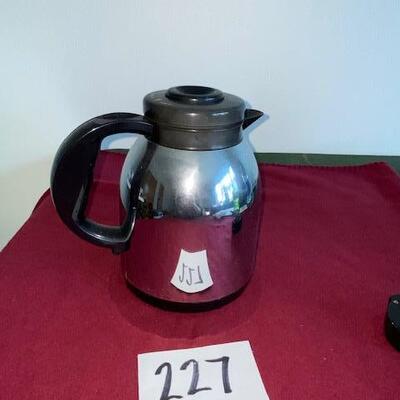 Lot 227 - Carafe