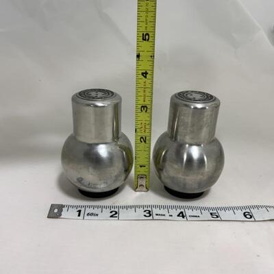 .213. VINTAGE | MCM | Pewter Candlesticks | Oneida Shakers