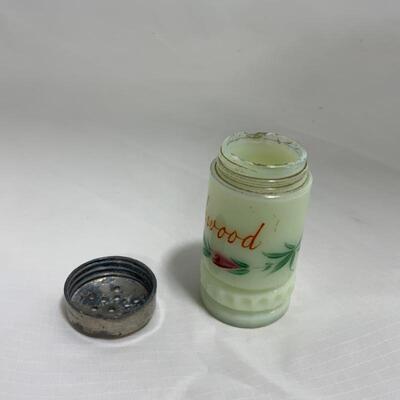 .223. HEISEY | Souvenir Custard Glass | Beechwood