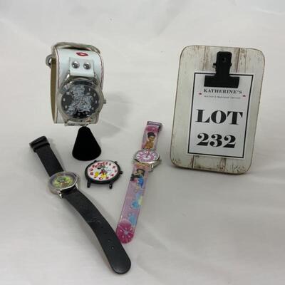 .232. MODERN | Character Watches | Disney | Betty Boop | Marvin The Martian