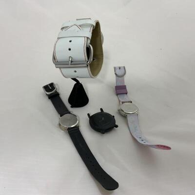 .232. MODERN | Character Watches | Disney | Betty Boop | Marvin The Martian