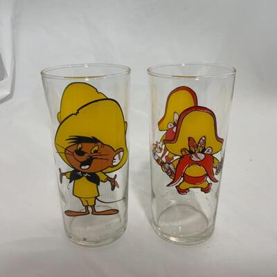 .240. VINTAGE | Looney Tunes | 1973 | Speedy Gonzalez | Yosemite Sam