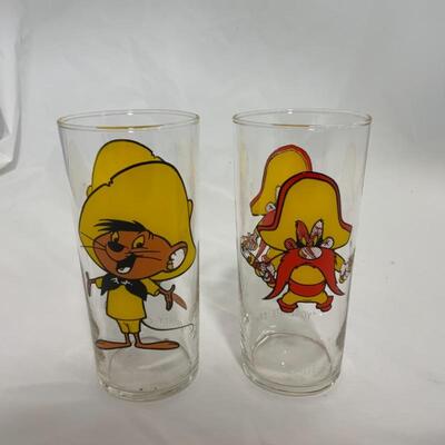 .240. VINTAGE | Looney Tunes | 1973 | Speedy Gonzalez | Yosemite Sam