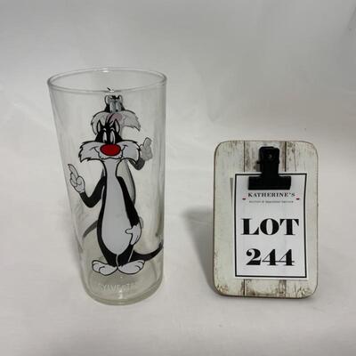 .244. VINTAGE | Looney Tunes | 1973 | Sylvester