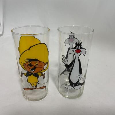 .245. VINTAGE | Looney Tunes | 1973 | Speedy Gonzalez | Sylvester