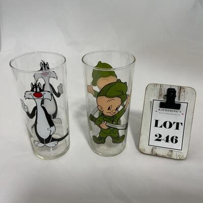 .246. VINTAGE | Looney Tunes | 1973 | Sylvester | Elmer Fudd