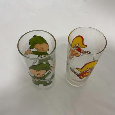 .247. VINTAGE | Looney Tunes | 1973 | Elmer Fudd | Yosemite Sam