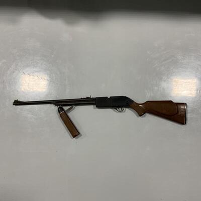 .267. VINTAGE | Crosman Powermaster BB Gun