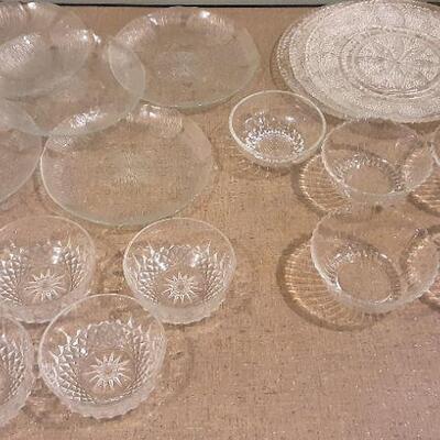 LOT Swirl patterned dishes