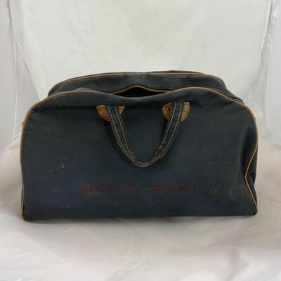 .290. Military-Issue WW2 Duffel Bag