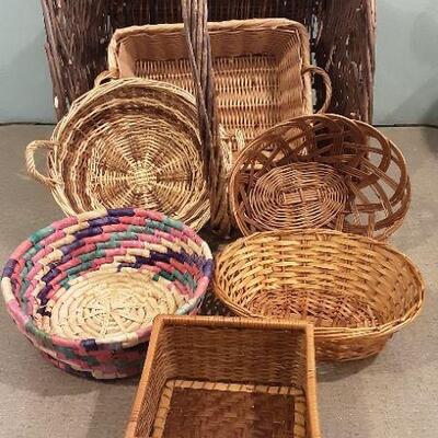 Assorted Lot Of 7 Baskets