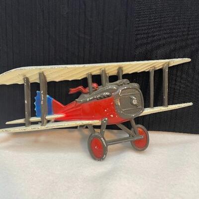 Metal airplane 