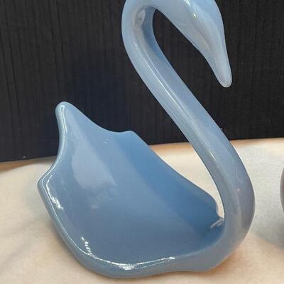 Swan and bird vase