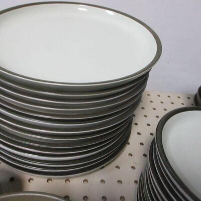 Lot 239 - 76 Piece Denby Stoneware Camelot Dark Green