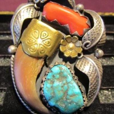 LOT 36  MEN'S STERLING RING W/TURQUOISE & CLAW