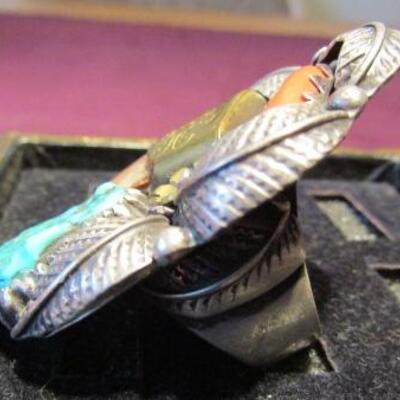 LOT 36  MEN'S STERLING RING W/TURQUOISE & CLAW