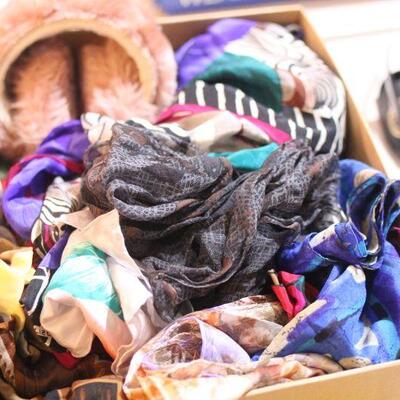 Lot 45 Vintage Women's Scarves, Purses, Gloves & More