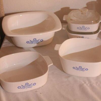 Lot 64 Corning Ware Blue Cornflower Set