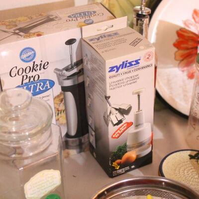 Lot 65 Misc. Kitchen Items 