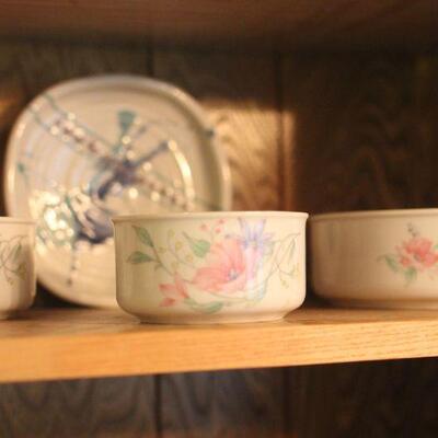 Lot 91 Made in Japan Mini Bowls/Dishes